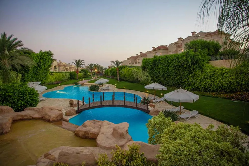 الباتيو 4
