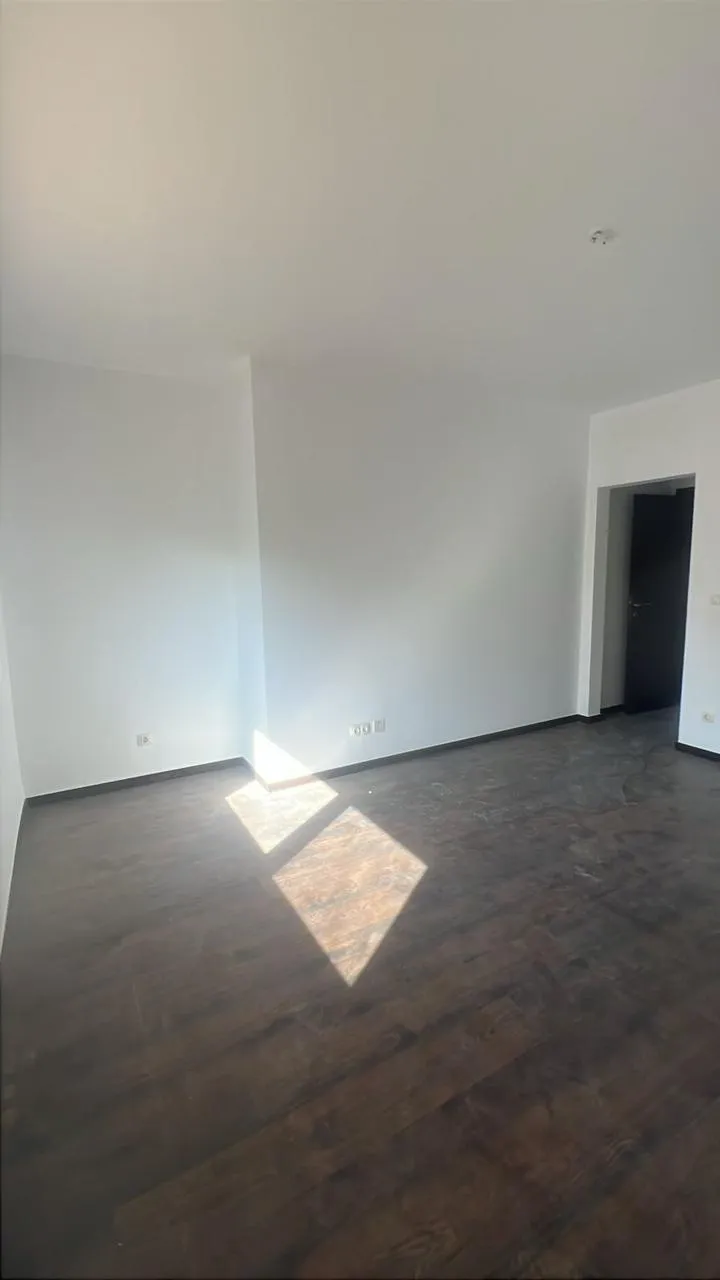 توين هاوس للإيجار في ميفيدا - 320 م² - BE-N0790