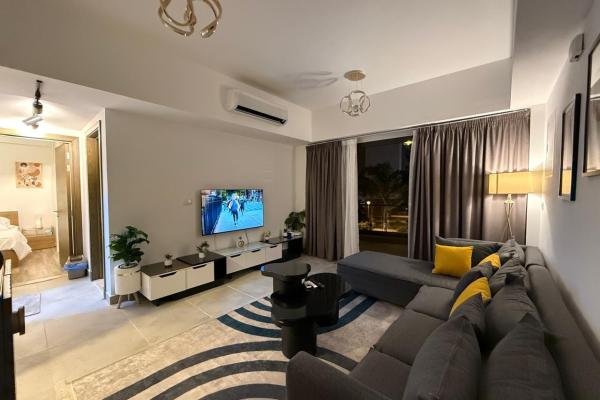 🏡 لعشاق الفخامة والراحة 🏡شقة مفروشة للإيجار بريفادو بمدينتي